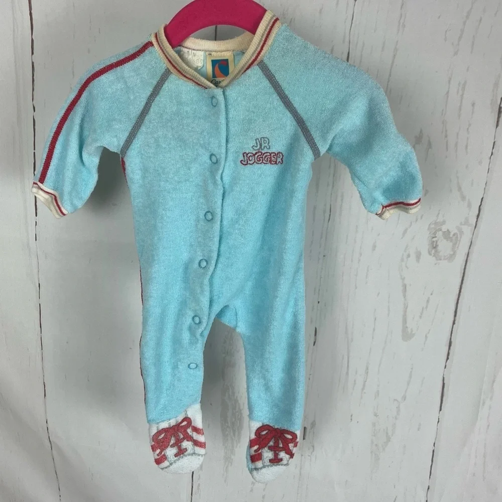 Vintage 1970s Carter’s terry cloth baby footie bodysuit newborn